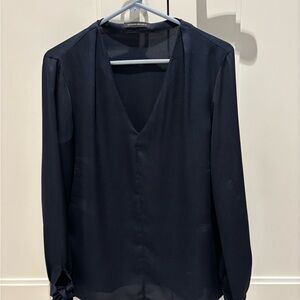 Banana Republic long sleeve navy blouse size M
